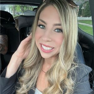 Meet your Posher, Ali